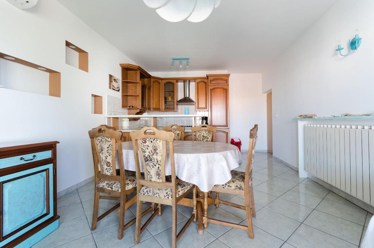 Apartments Slavica R Banjol Εξωτερικό φωτογραφία