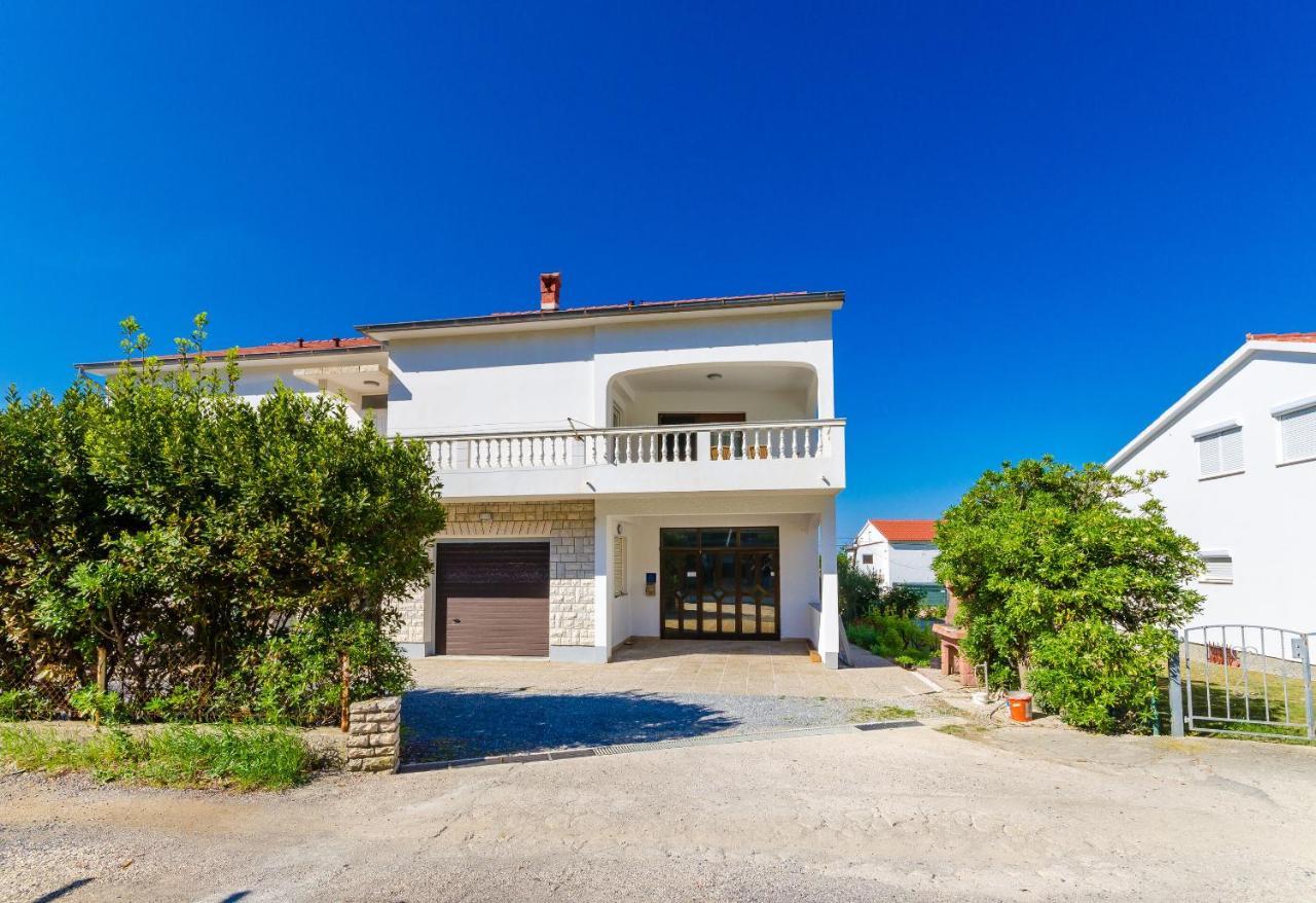 Apartments Slavica R Banjol Εξωτερικό φωτογραφία