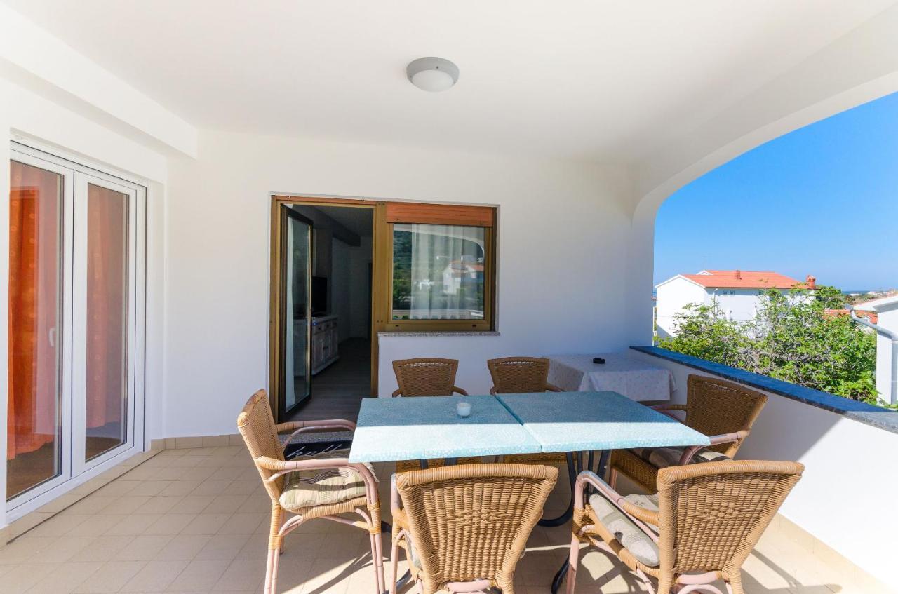 Apartments Slavica R Banjol Εξωτερικό φωτογραφία