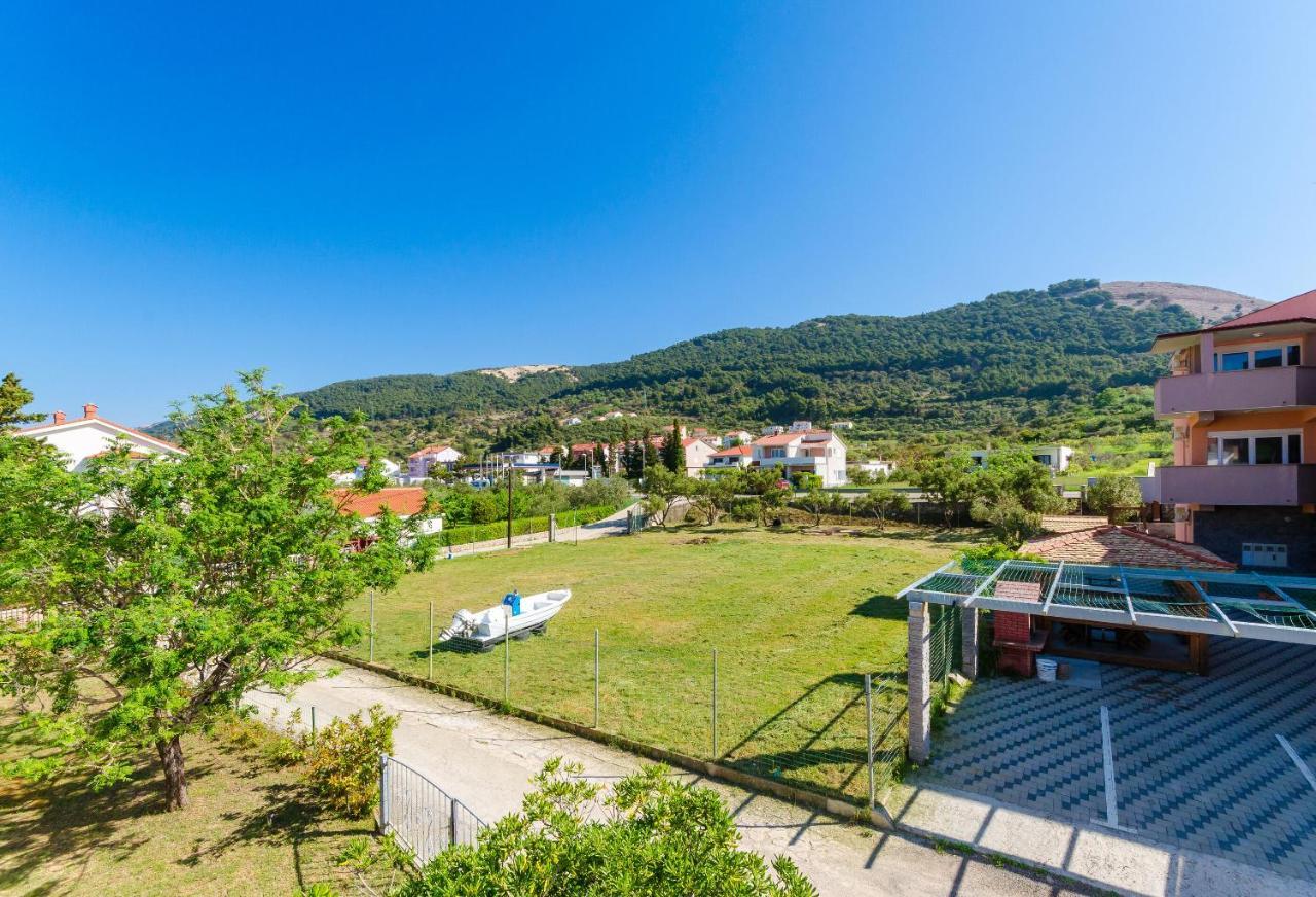Apartments Slavica R Banjol Εξωτερικό φωτογραφία